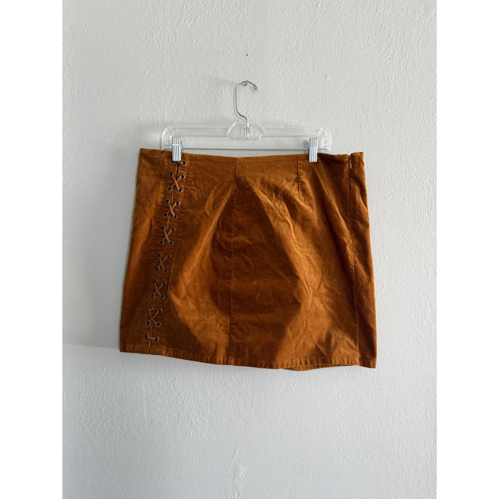 Forever 21 Plus Faux Suede Lace Up Mini Skirt Cognac Brown 1X boho western y2k